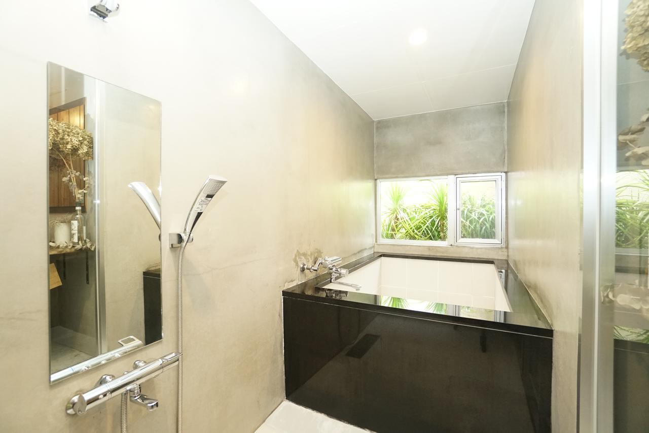 Suite Villa Mok Ogimi Exterior photo